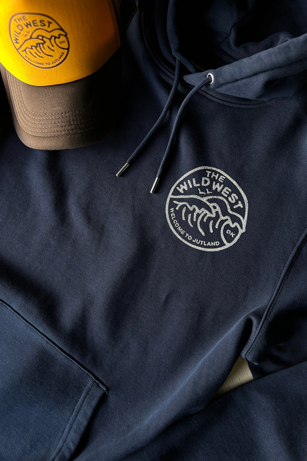 Hoodie "Make Oceans Clean Again"