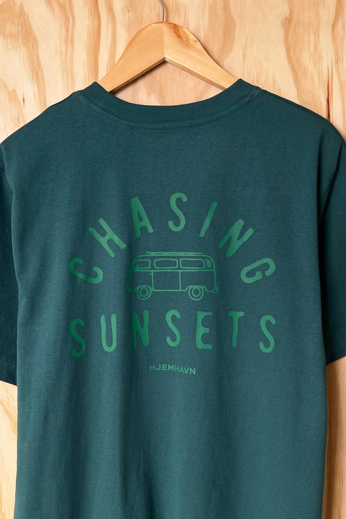 Heavy Weight Tee "Chasing Sunsets"