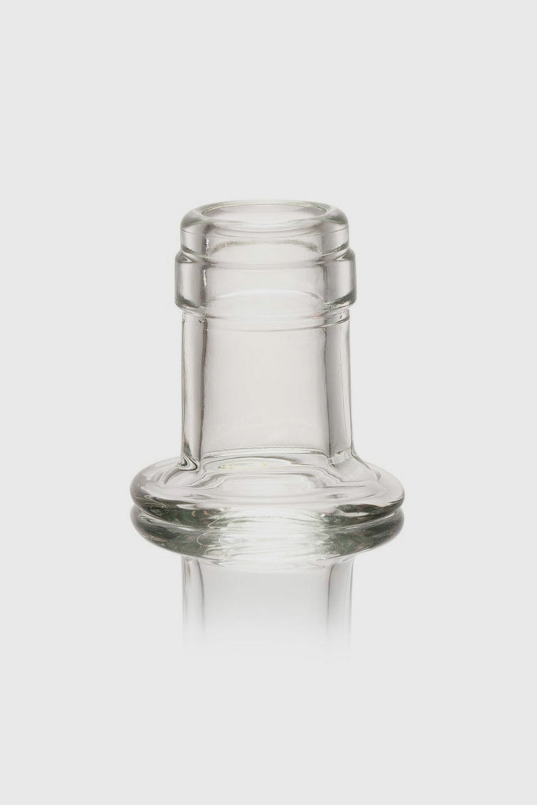 Kerzenständer aus Weinflaschen - Upcycling