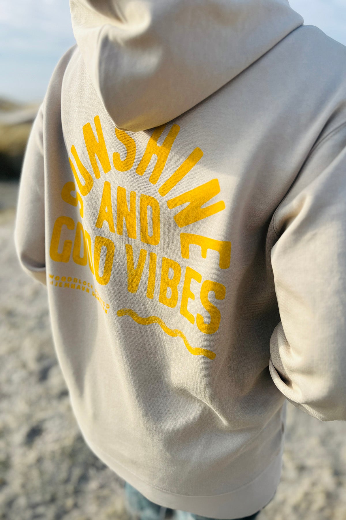 Hoodie "Sunshine and Good Vibes“