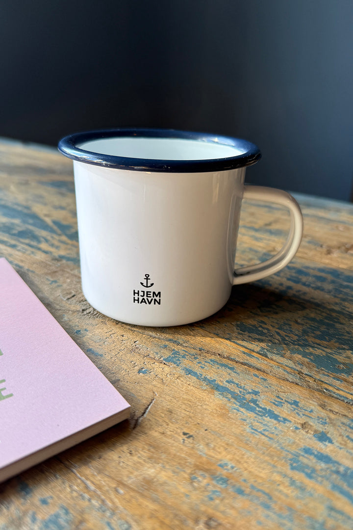 Emaillebecher „Flower“