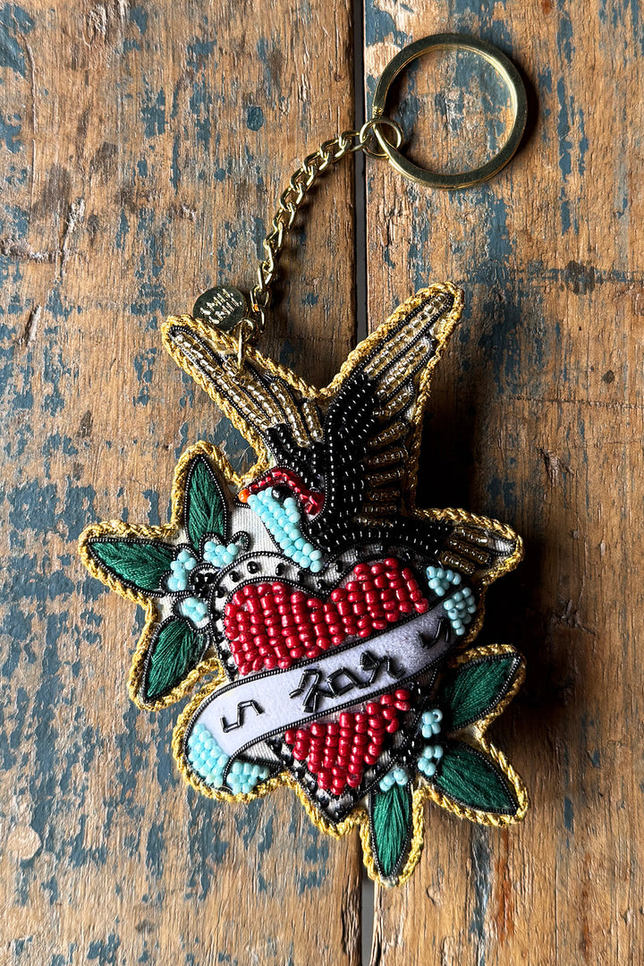 Perlenbestickter Schlüsselanhänger "Far"