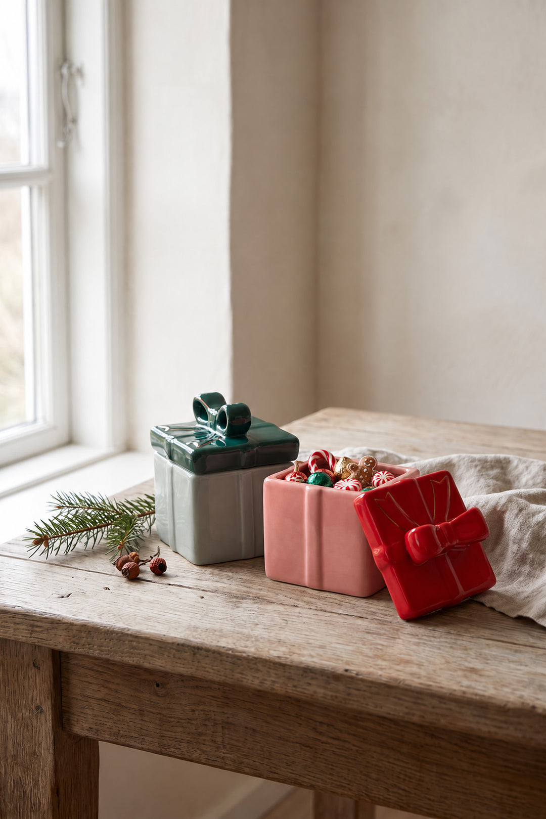 Geschenkboxen aus Porzellan (2 Stk.)