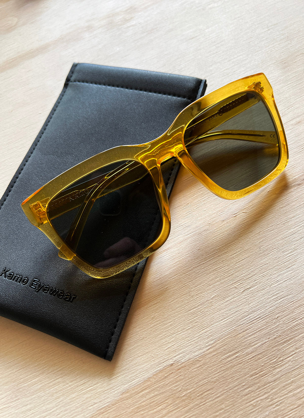 Sonnenbrille - Isabel - Amber Transparent/Green