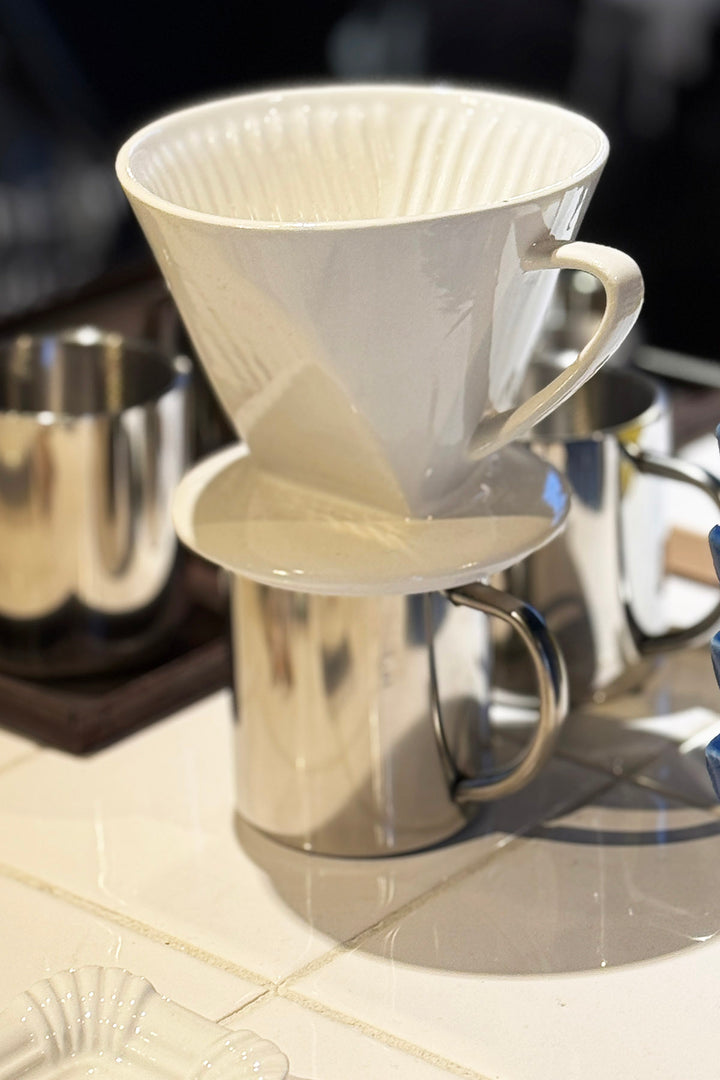 Kaffefilterholder i porcelæn (str.4)