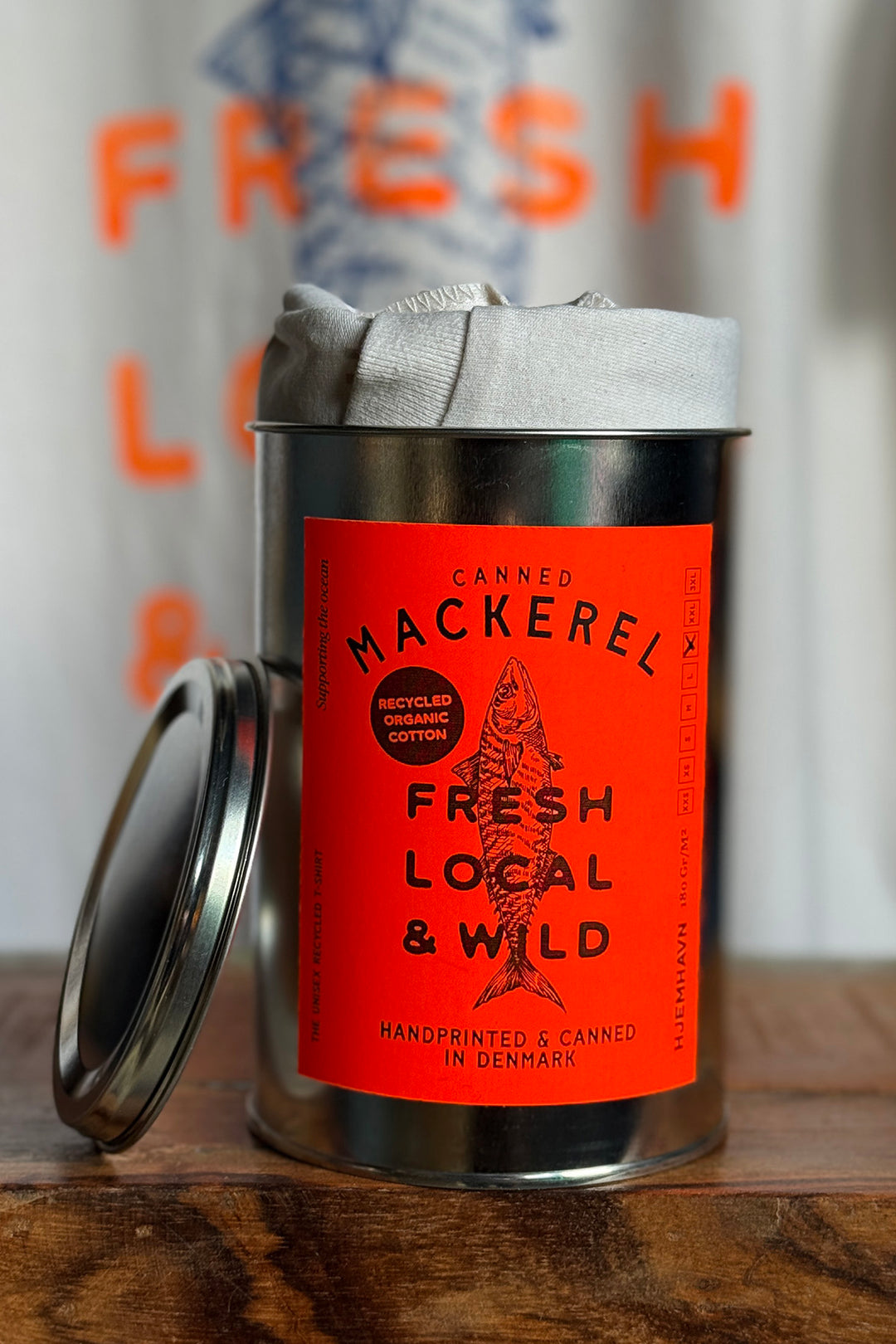 Tee "Makrele aus der Dose"