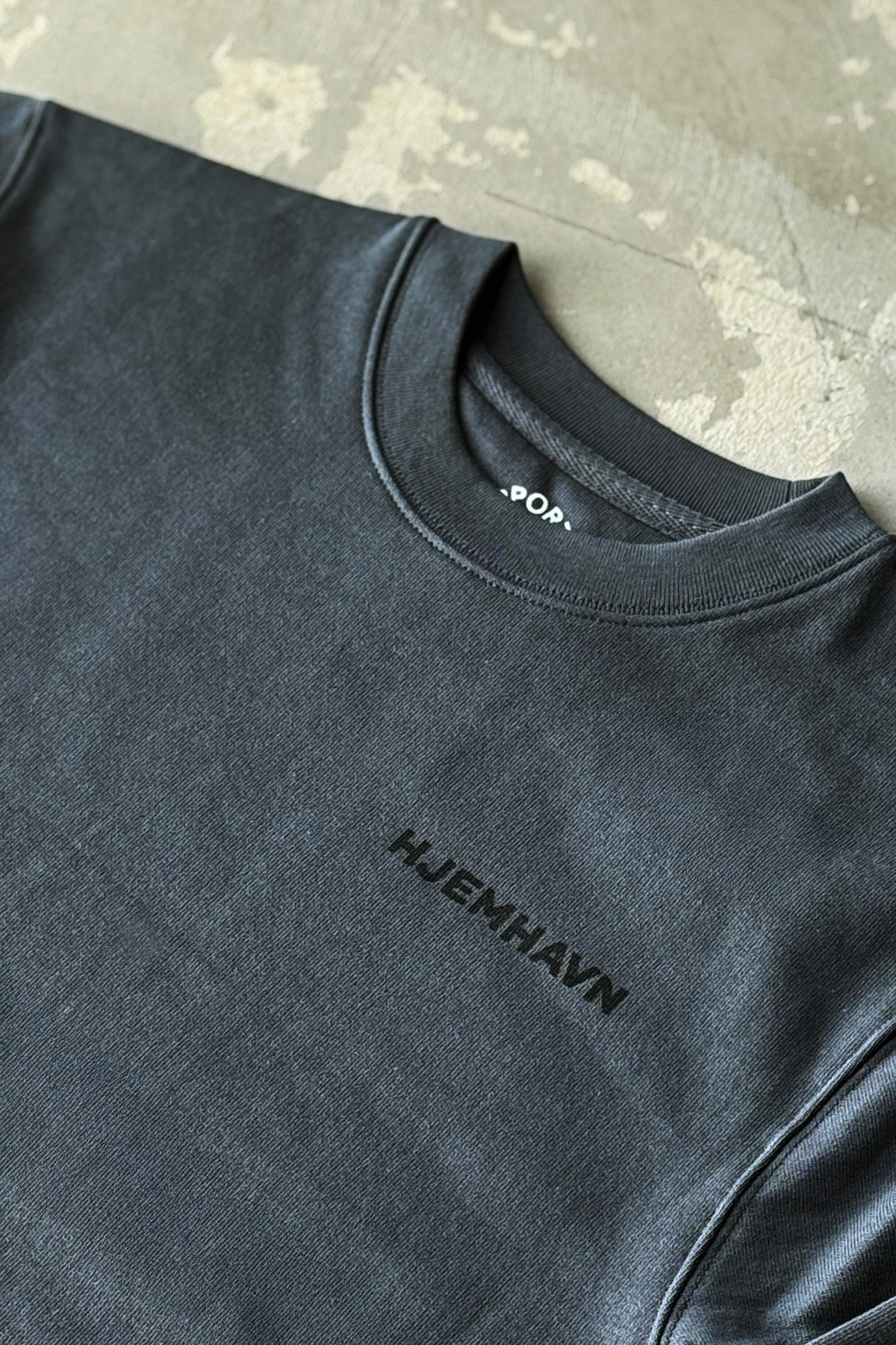 Sweat "Make Oceans Clean Again"