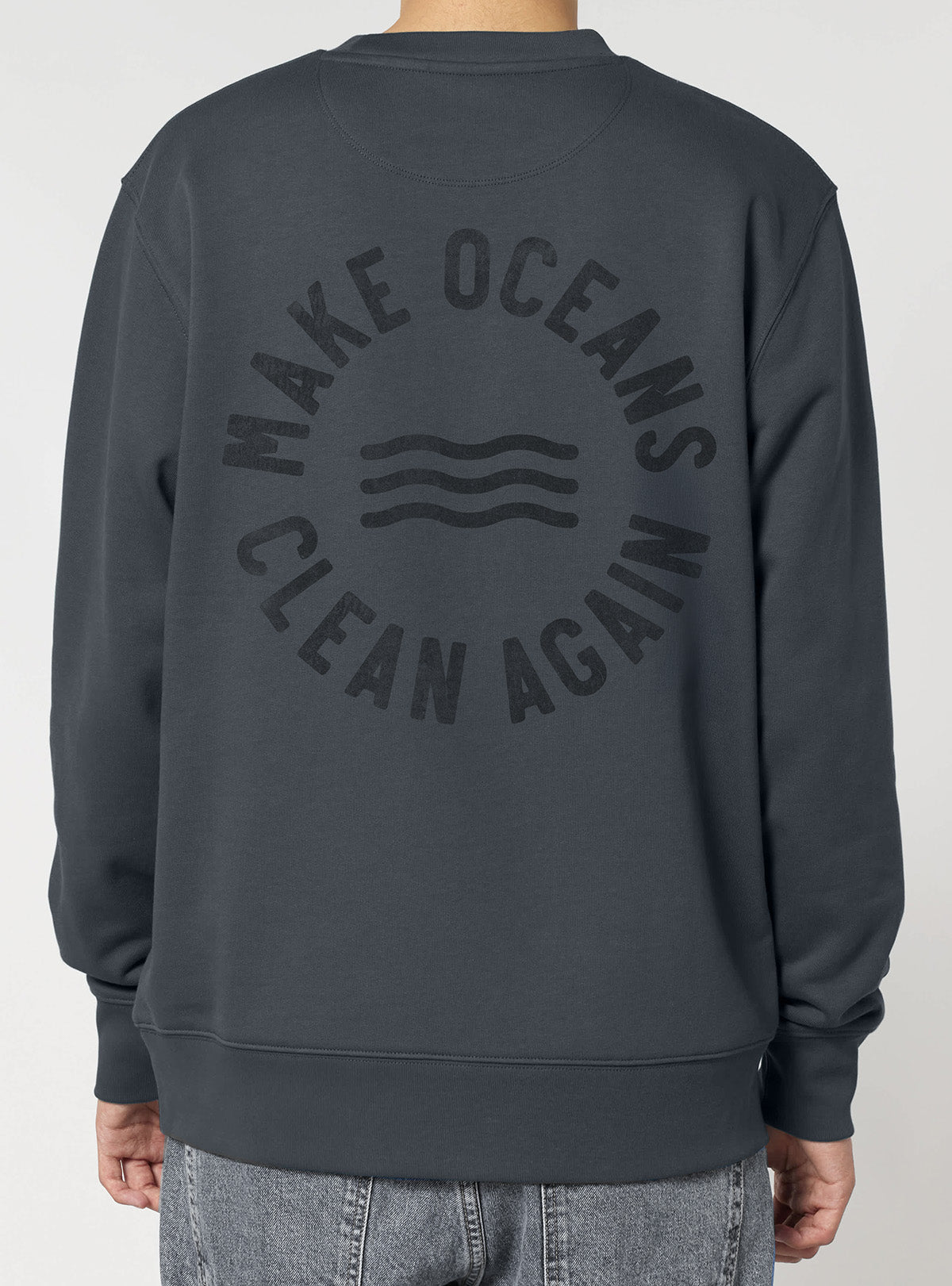 Sweat "Make Oceans Clean Again"