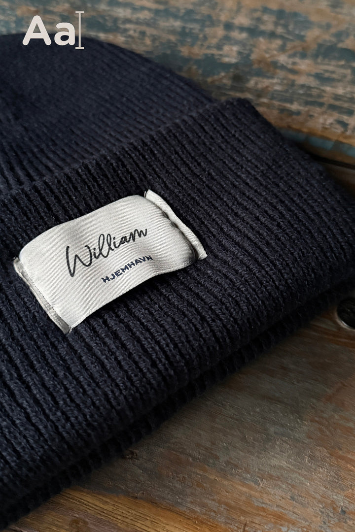 Custom Beanie "The Note"
