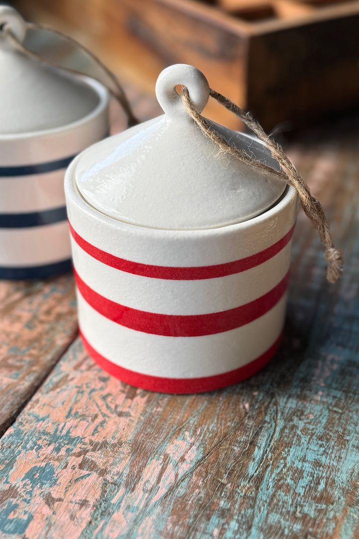 Steingutkrug "Striped"
