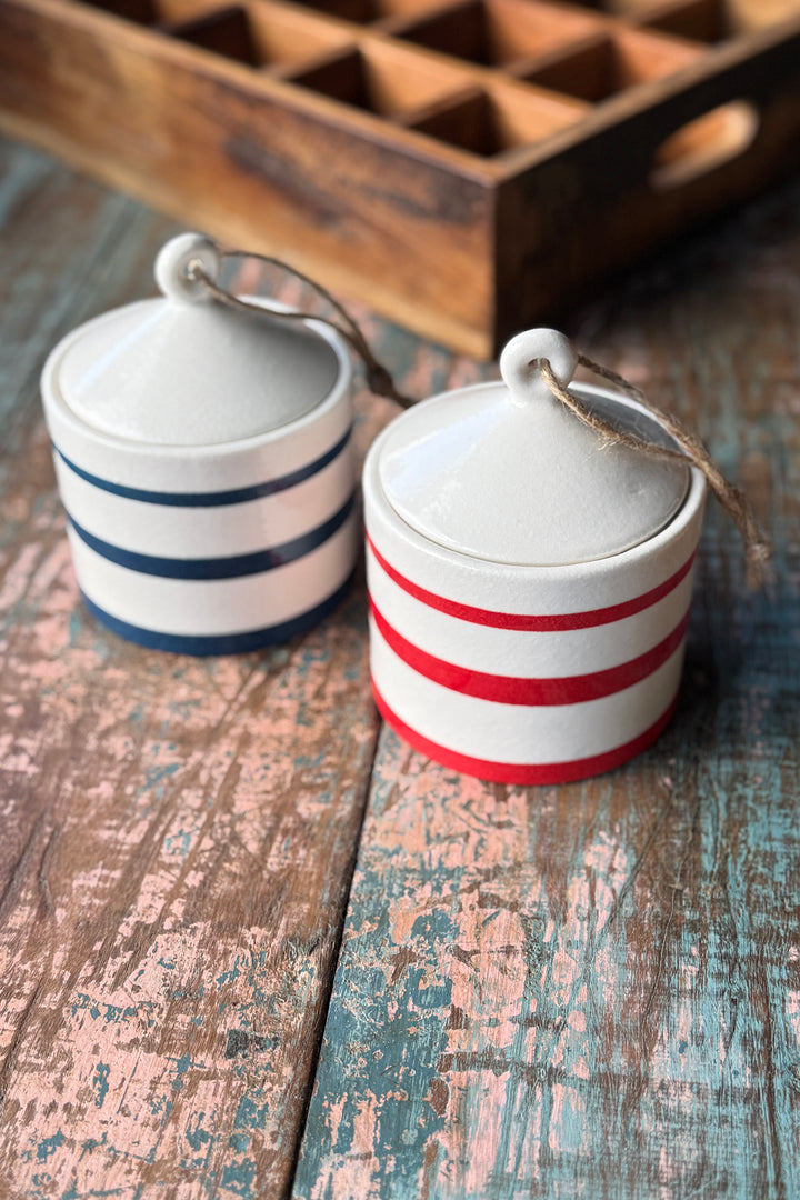 Steingutkrug "Striped"