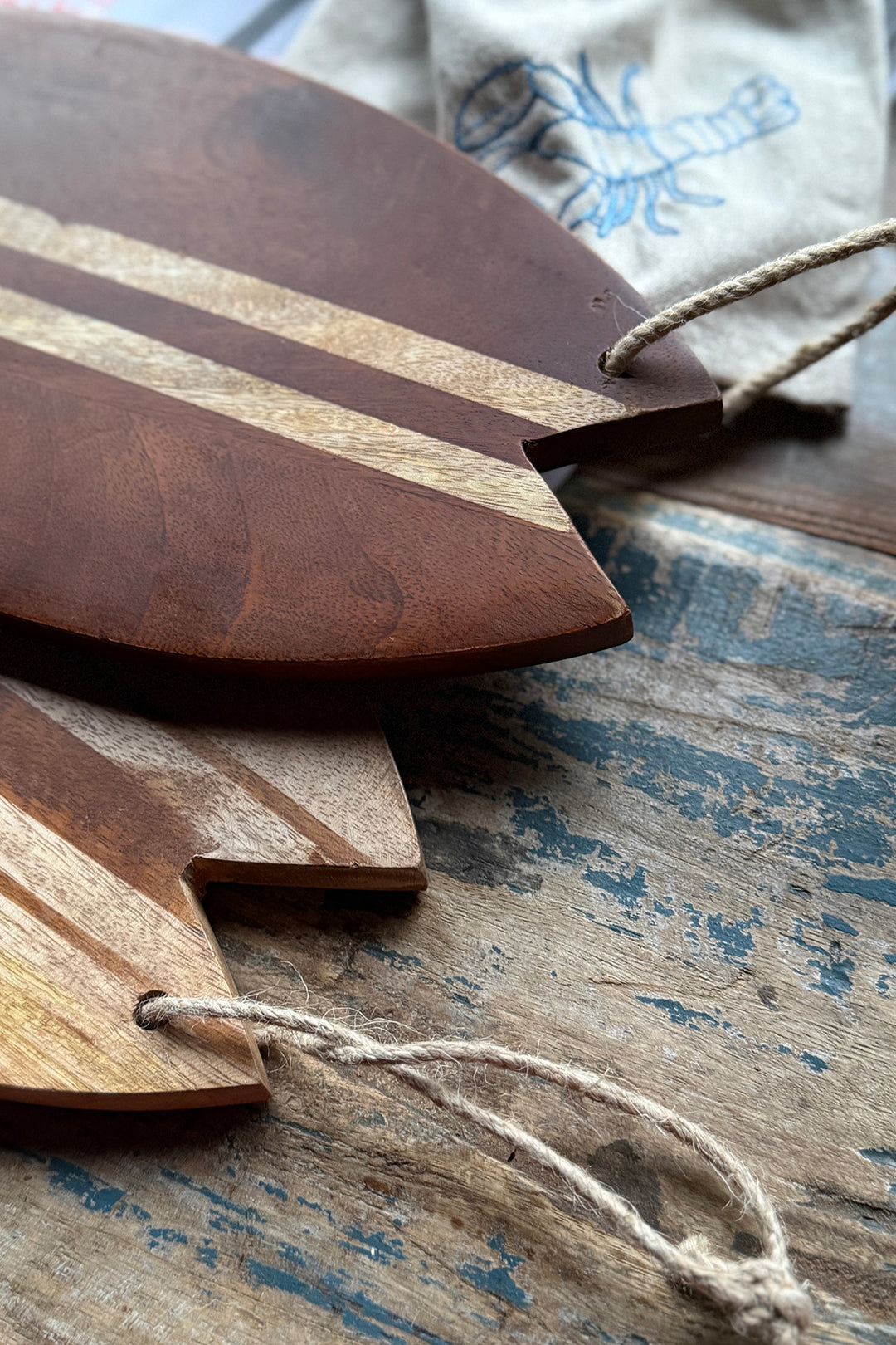 Schneidebrett "Surfbrett" (2 Größen)