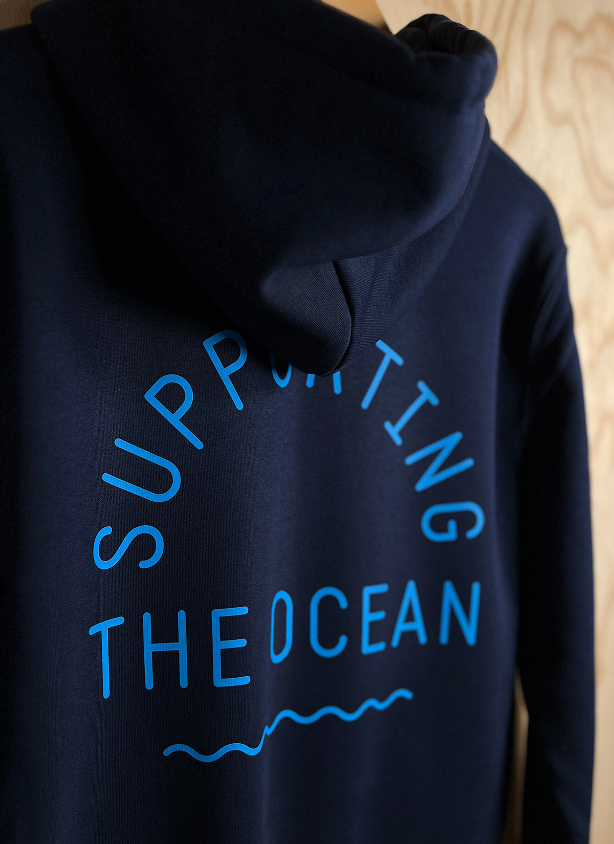 Hoodie "Supporting the Ocean"