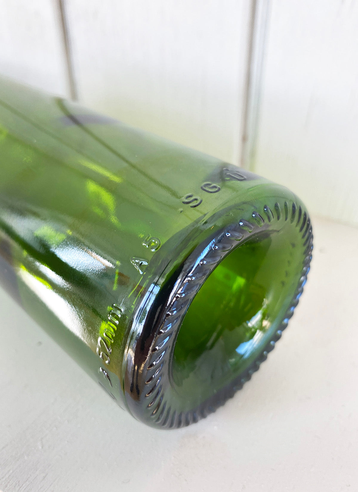 Drikkeflaske fra vinflasker - Upcycling