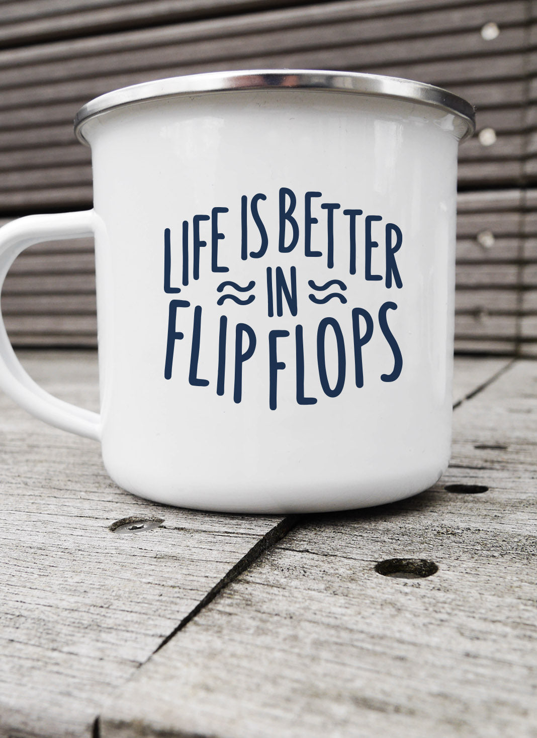 Emaljekrus "Life is Better in Flip Flops" - Hjemhavn Emaljekrus 