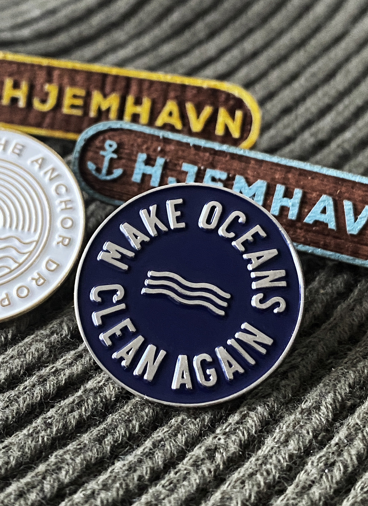 Emaille-Pin - "Make Oceans Clean Again"