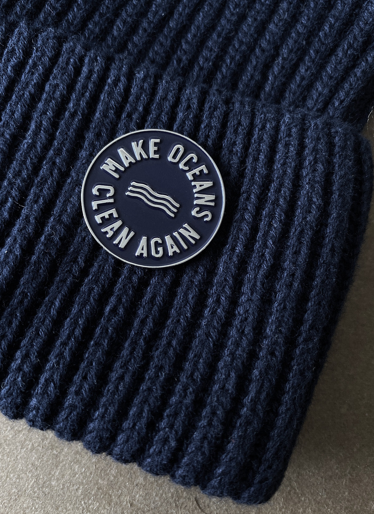 Emaille-Pin - "Make Oceans Clean Again"